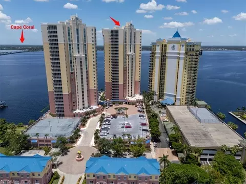 2745 1st St #305, Fort Myers, FL 33916