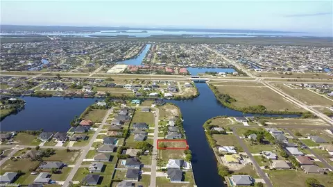 2905 SW 2nd Ter, Cape Coral, FL 33991