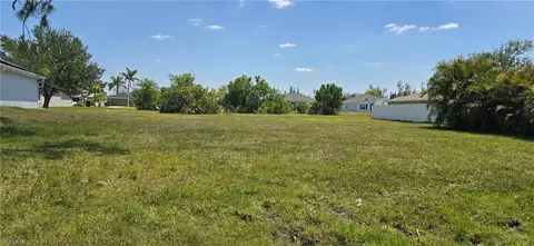 1153 NW 28th Ave, Cape Coral, FL 33993