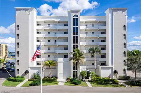 4331 Bay Beach Ln #651, Fort Myers Beach, FL 33931