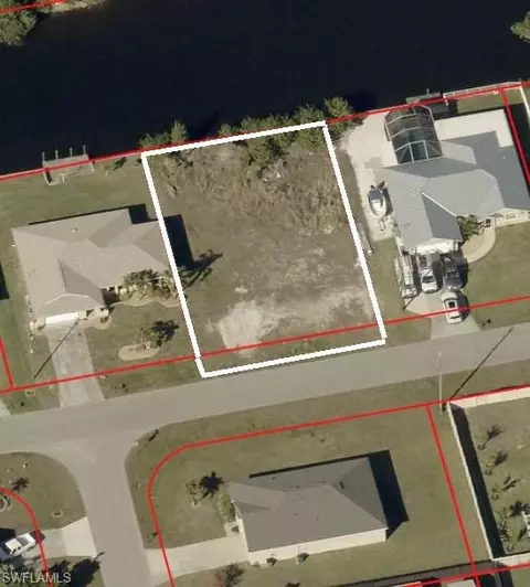 123 SW 35th Ter, Cape Coral, FL 33914