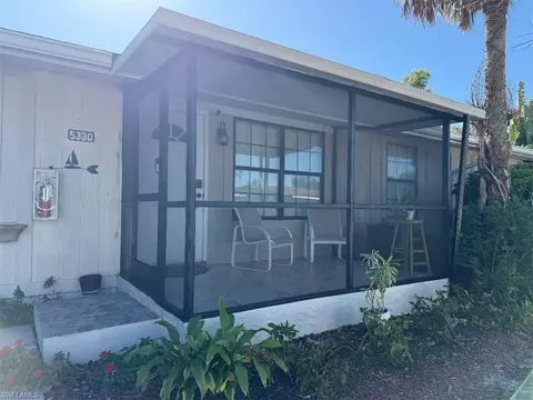 5330 Treetops Dr #F4, Naples, FL 34113