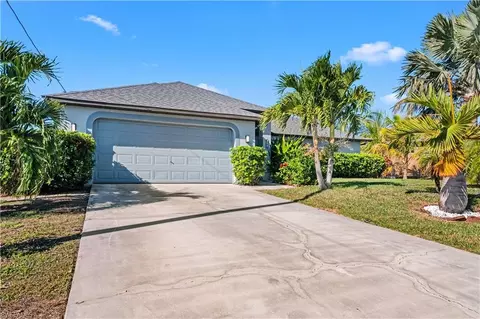 1206 NW 14th Pl, Cape Coral, FL 33993