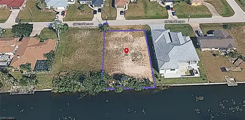210 SW 31st Ter, Cape Coral, FL 33914