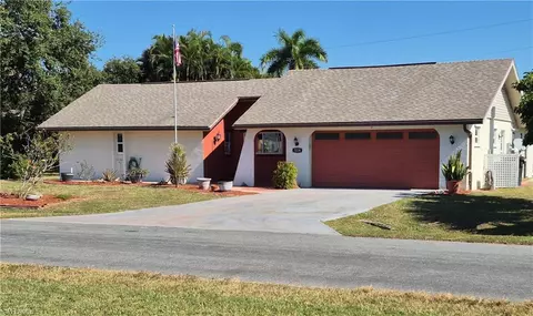7234 Drake Dr, Fort Myers, FL 33908