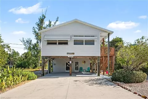 285 Dundee Rd, Fort Myers Beach, FL 33931