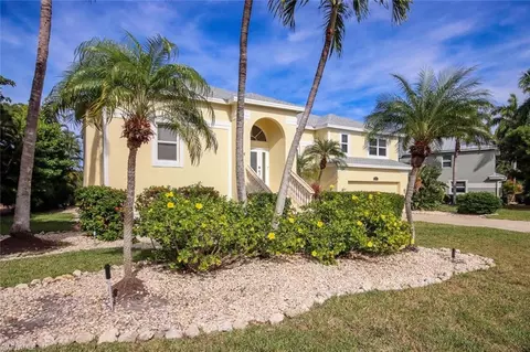 1319 Par View Dr, Sanibel, FL 33957