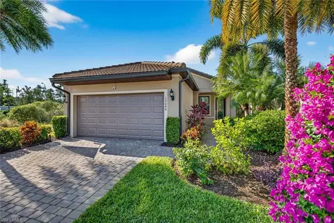 12048 Moorhouse Pl, Fort Myers, FL 33913