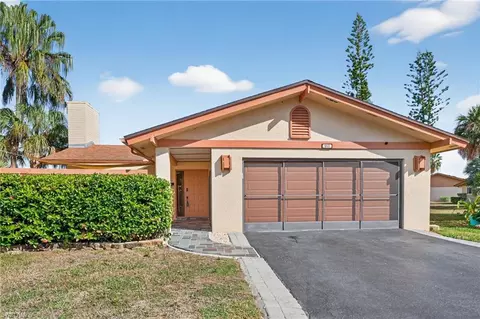 6417 Royal Woods Dr, Fort Myers, FL 33908