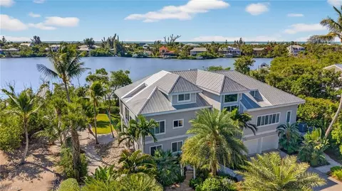 2400 Los Colony Rd, Sanibel, FL 33957