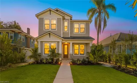 2152 Burlington Ave N, Saint Petersburg, FL 33713