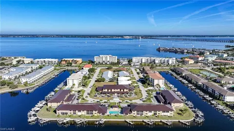 240 Lewis Cir #513, Punta Gorda, FL 33950