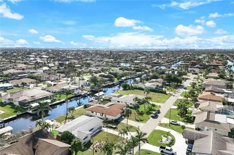 4827 SW 3rd Ave, Cape Coral, FL 33914