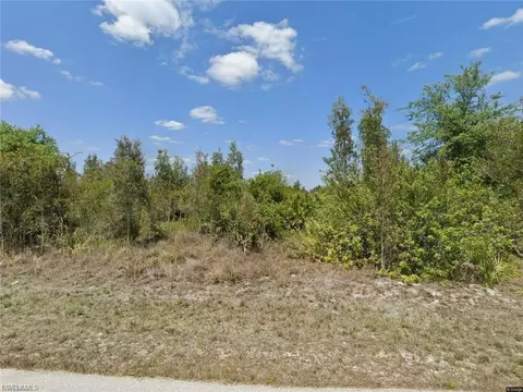 3617 8th St SW, Lehigh Acres, FL 33976