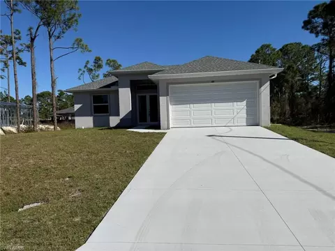 193 Castle Ave, Lehigh Acres, FL 33974
