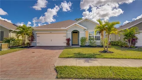 18512 Marlin Kite Ln, North Fort Myers, FL 33917