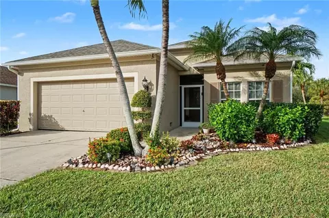 9776 Mendocino Dr, Fort Myers, FL 33919