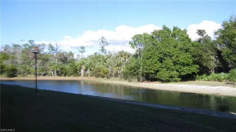 14831 Park Lake Dr #112, Fort Myers, FL 33919