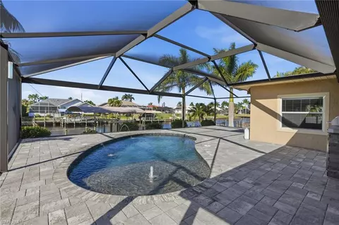 3346 SE 10th Pl, Cape Coral, FL 33904