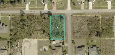 2701 23rd St W, Lehigh Acres, FL 33971