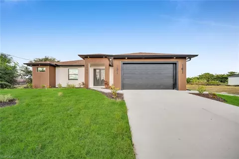 2808 46th St SW, Lehigh Acres, FL 33976