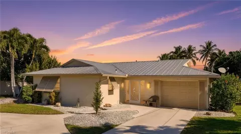 4421 SE 8th Pl, Cape Coral, FL 33904