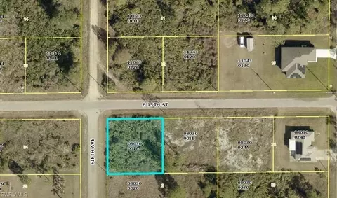 500 E 15th St, Lehigh Acres, FL 33972