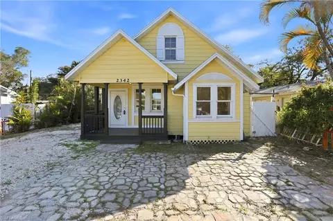 2342 Stella St, Fort Myers, FL 33901