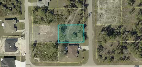 820 Aiken Ave, Lehigh Acres, FL 33974