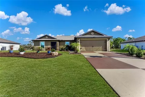 845 Lochman Dr, Fort Myers, FL 33913