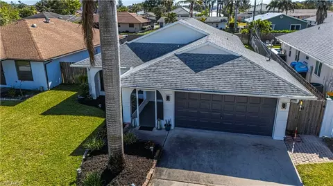 754 105th Ave N, Naples, FL 34108