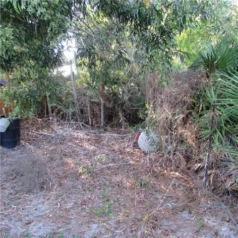 13560 13572 Stringfellow Rd, Bokeelia, FL 33922 photo 9