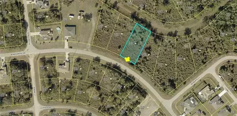 638 Windermere Dr, Lehigh Acres, FL 33972