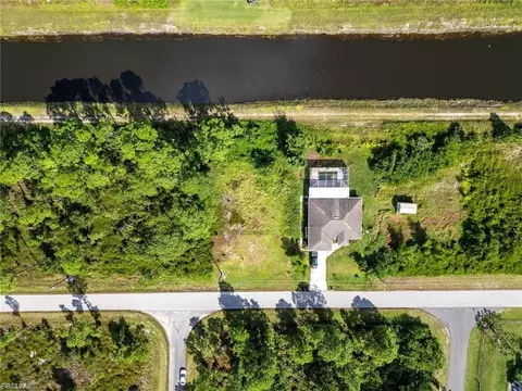 1115 Antonio St E, Lehigh Acres, FL 33974