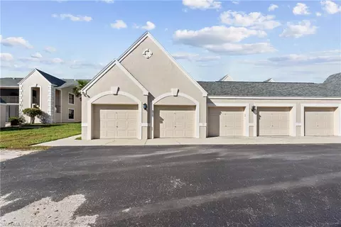 12090 Kelly Greens Blvd #107, Fort Myers, FL 33908