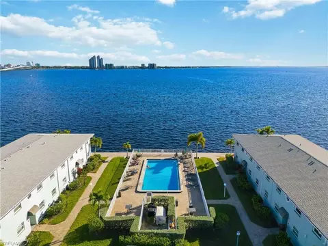 3326 N Key Dr #7, North Fort Myers, FL 33903