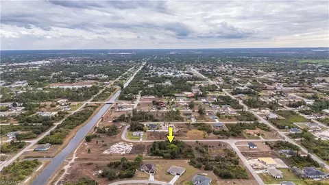 651 Clancy St E, Lehigh Acres, FL 33974 photo 16