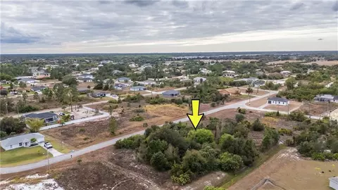 651 Clancy St E, Lehigh Acres, FL 33974 photo 18