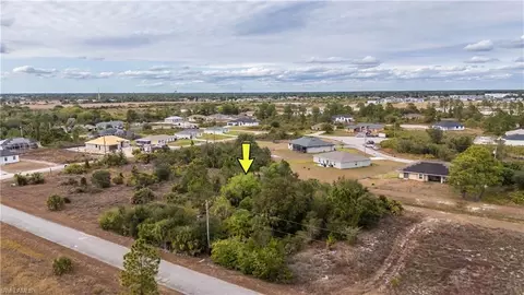 651 Clancy St E, Lehigh Acres, FL 33974 photo 3