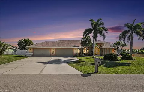 2133 SE 8th Pl, Cape Coral, FL 33990
