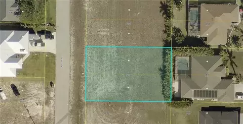 721 NW 37th Pl, Cape Coral, FL 33993