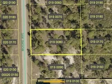 508 Moore Ave, Lehigh Acres, FL 33972