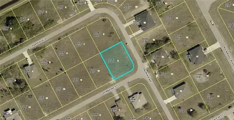 219 Pembroke St, Lehigh Acres, FL 33974