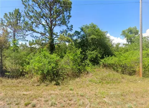 901 Barcia St E, Lehigh Acres, FL 33974
