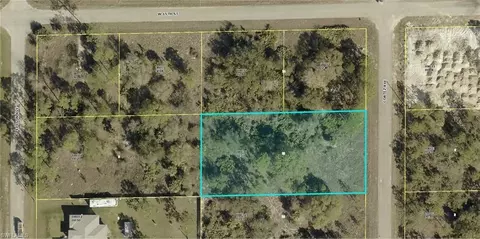 1421 Cortez Ave, Lehigh Acres, FL 33972