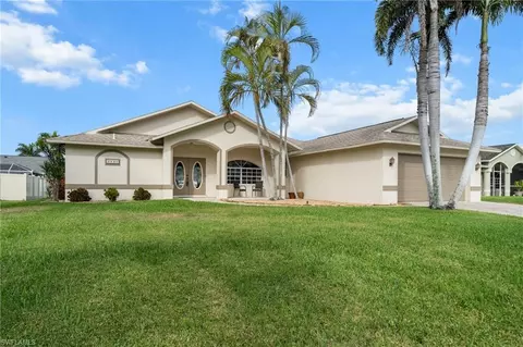 2131 SW 44th Ter, Cape Coral, FL 33914