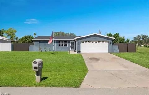 1206 SE 23rd Pl, Cape Coral, FL 33990
