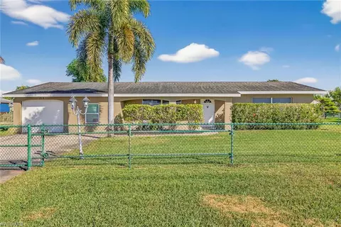 219 Richmond Ave S, Lehigh Acres, FL 33936