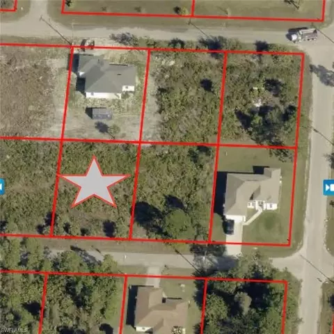 3304 58th St W, Lehigh Acres, FL 33971