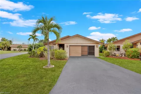 6511 Royal Woods Dr, Fort Myers, FL 33908